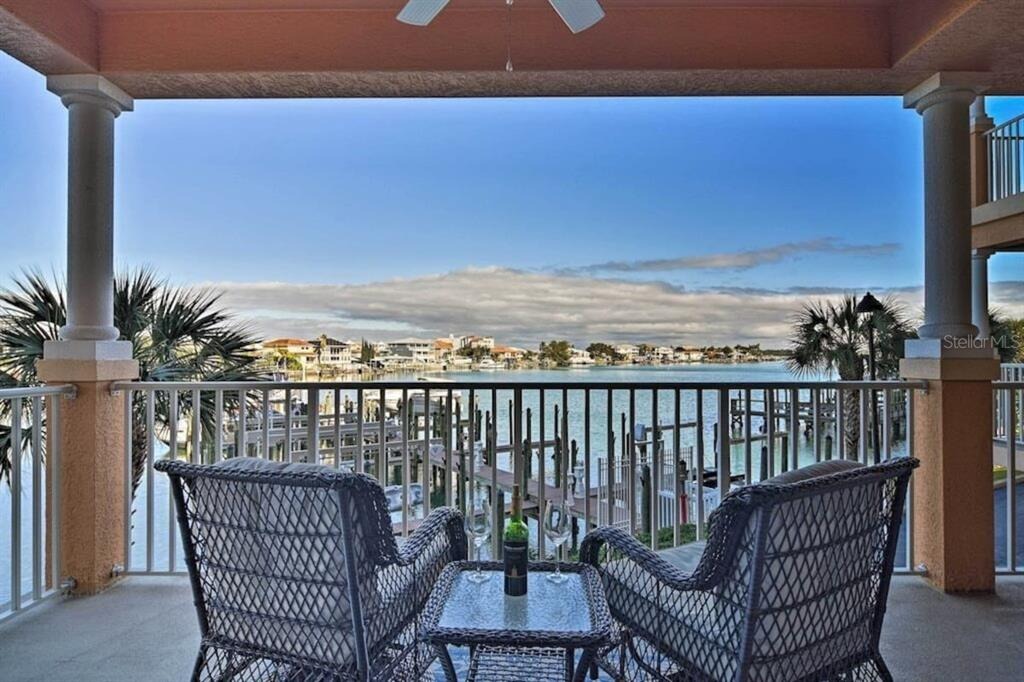 Gulfview Blvd, Clearwater Beach, FL 33767