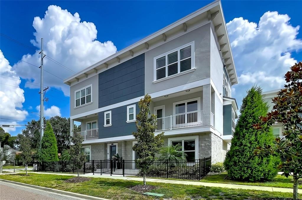 Roland St, Tampa, FL 33609