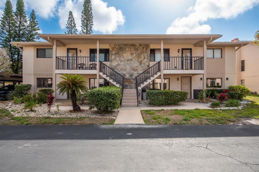 Eagles Point Cir, Port Richey, FL 34668