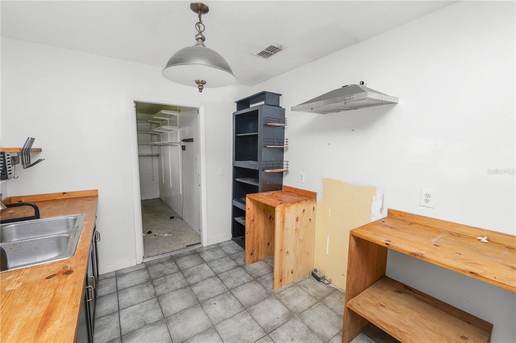 Madera Dr, Winter Haven, FL 33880 #1