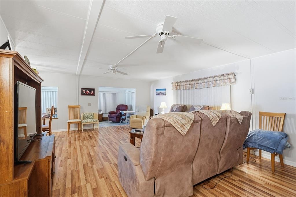 F St, Pinellas Park, FL 33781 #1