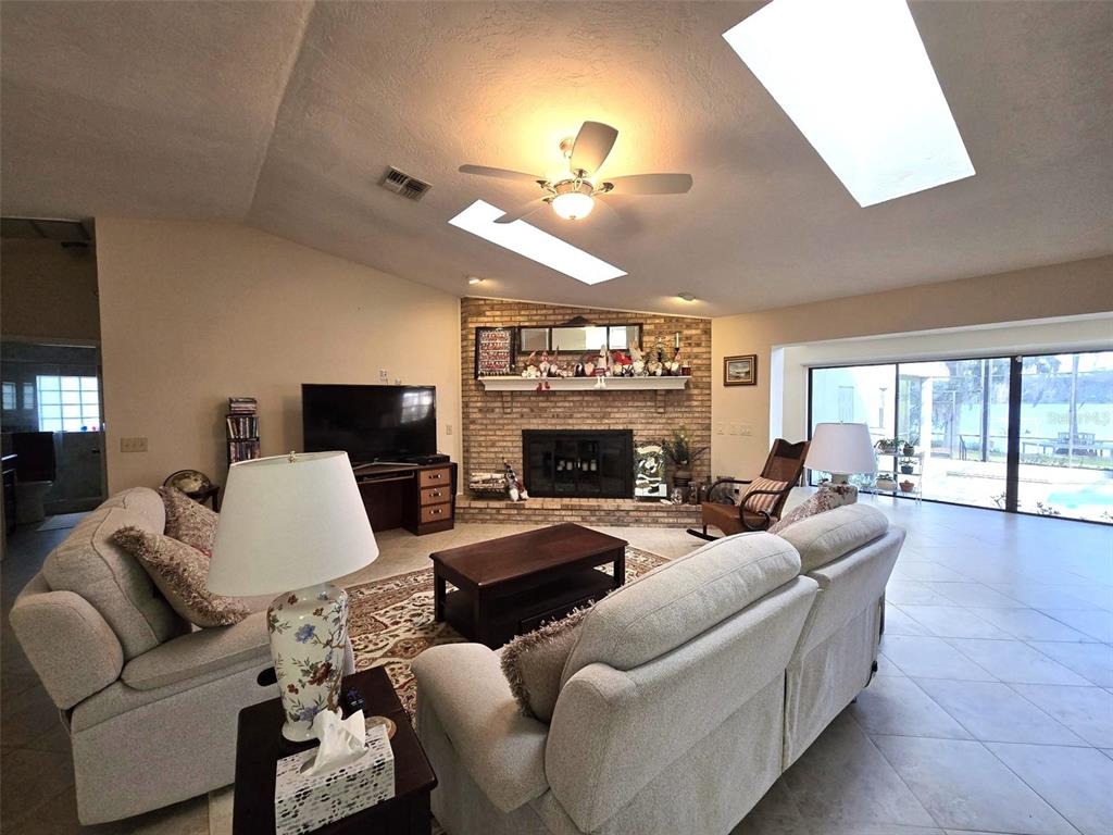 Sunway Pt, Floral City, FL 34436 #1