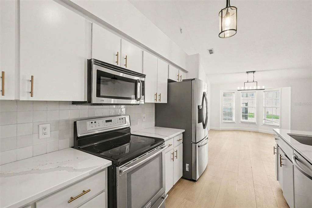 Remington Oaks Dr, Lakeland, FL 33810 #1