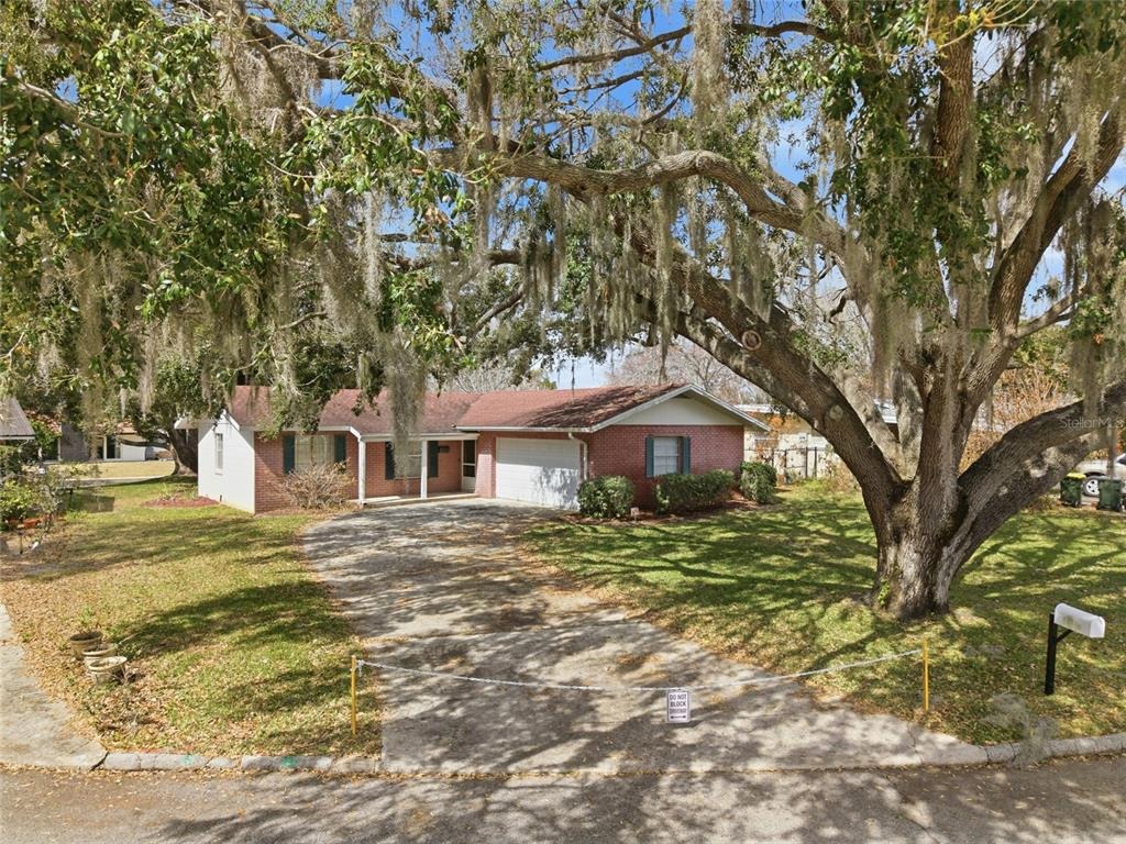 Mar Nan Mar Pl, Clermont, FL 34711