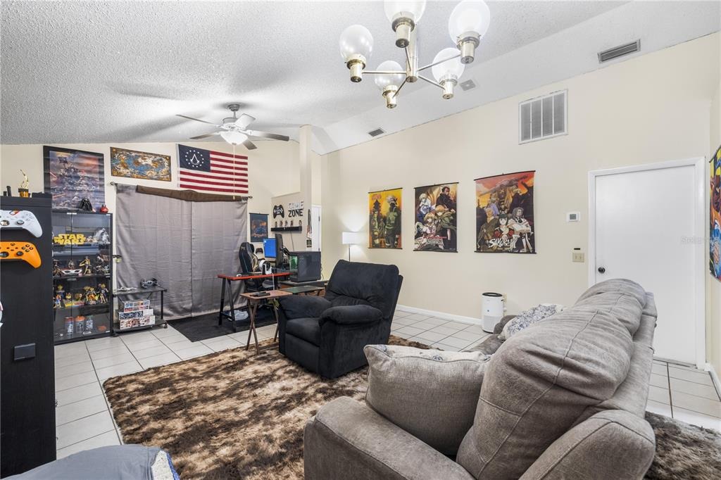 Silver Cir, Zephyrhills, FL 33541 #1
