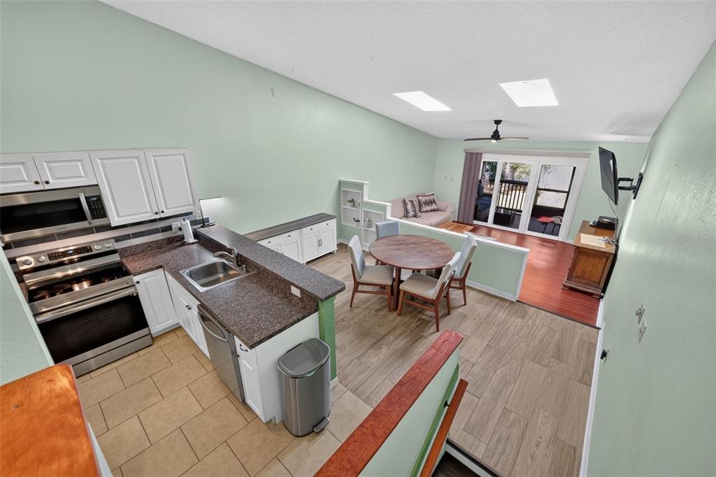 92nd Pl, Pinellas Park, FL 33782 #1