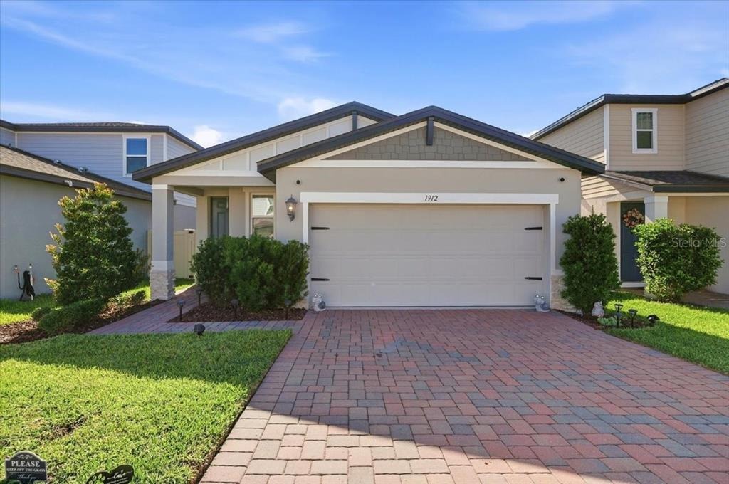 Carnostie Rd, Winter Haven, FL 33884