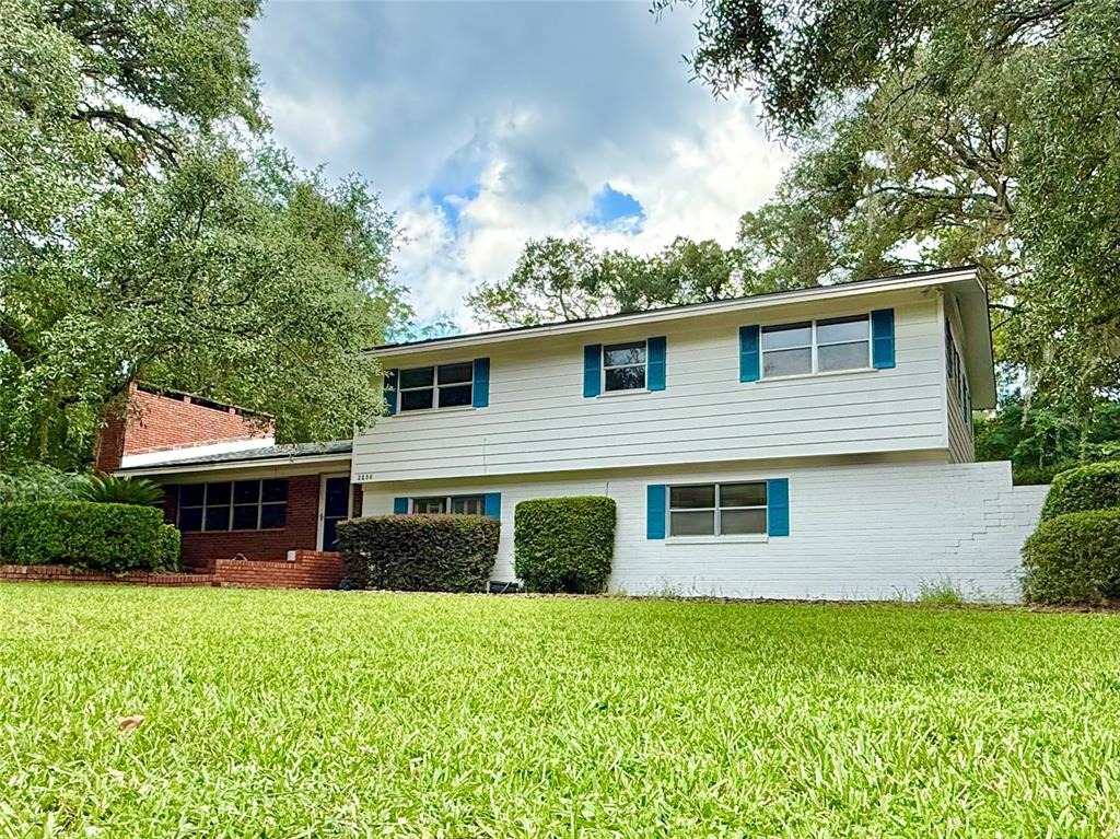 16th Ave, Gainesville, FL 32605