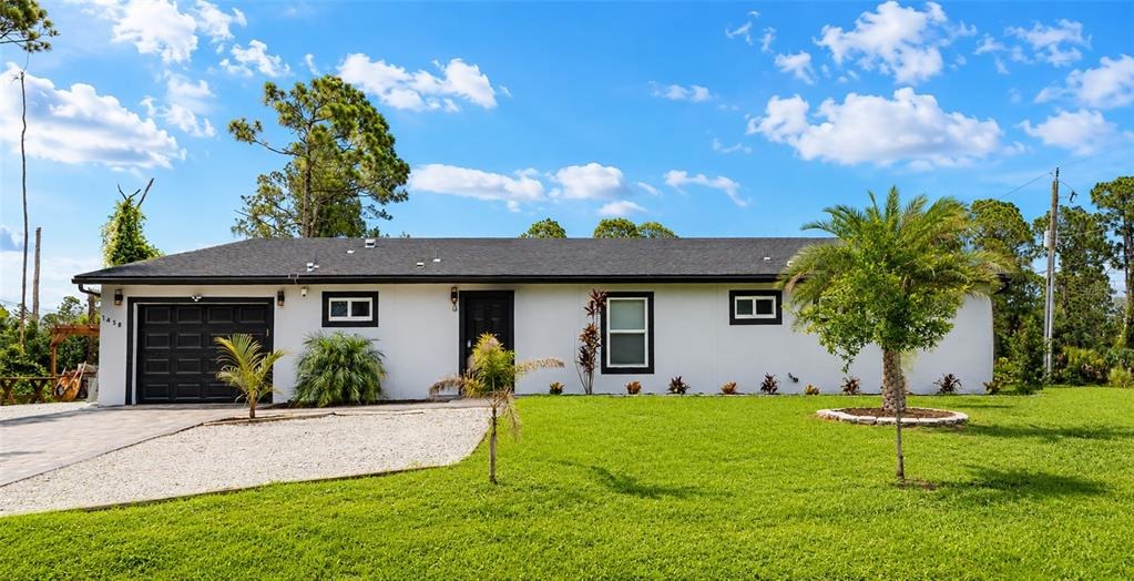 Hallmark Blvd, North Port, FL 34288