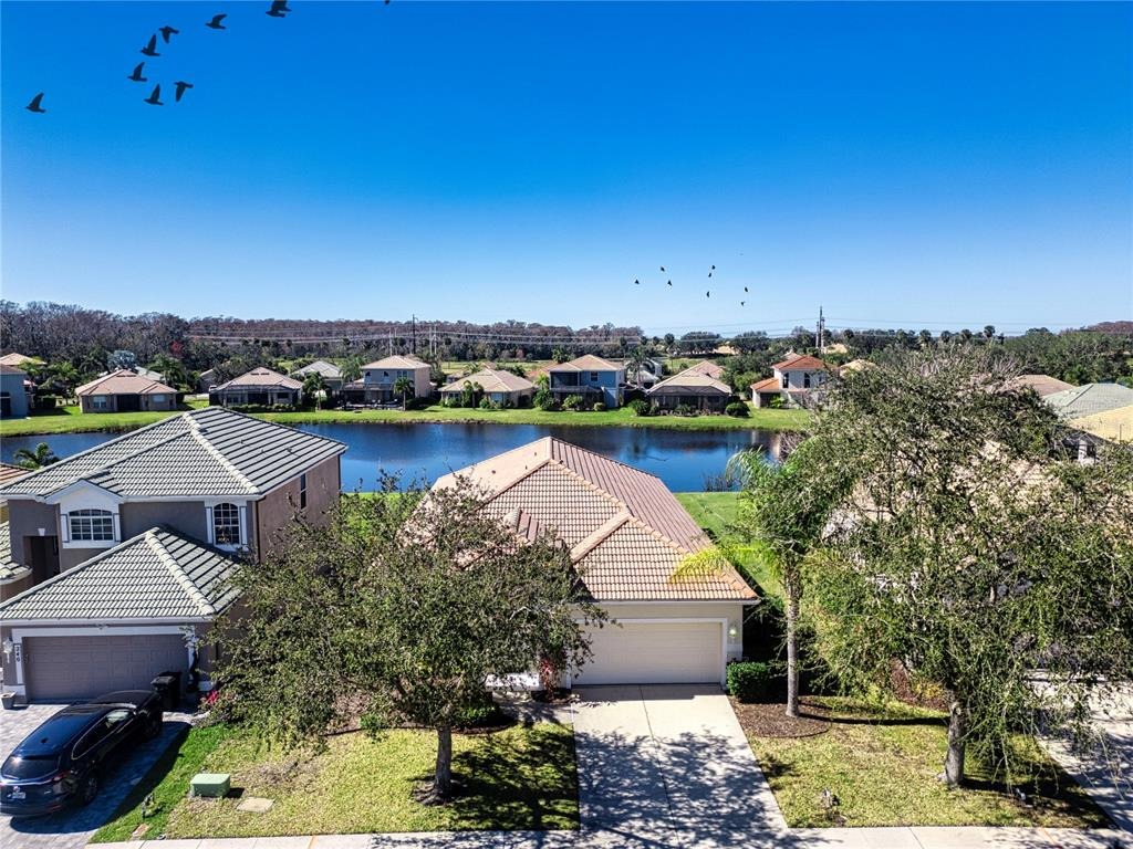 Golden Harbour Trl, Bradenton, FL 34212