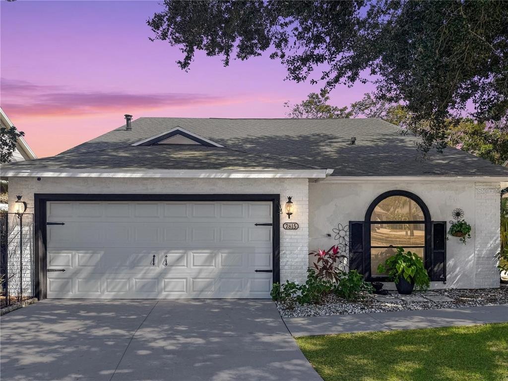 Geneva Ln, Sarasota, FL 34243