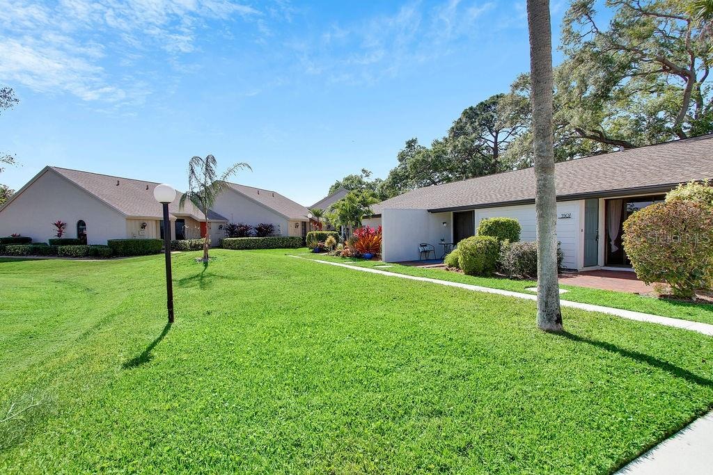 Longmeadow , Sarasota, FL 34235