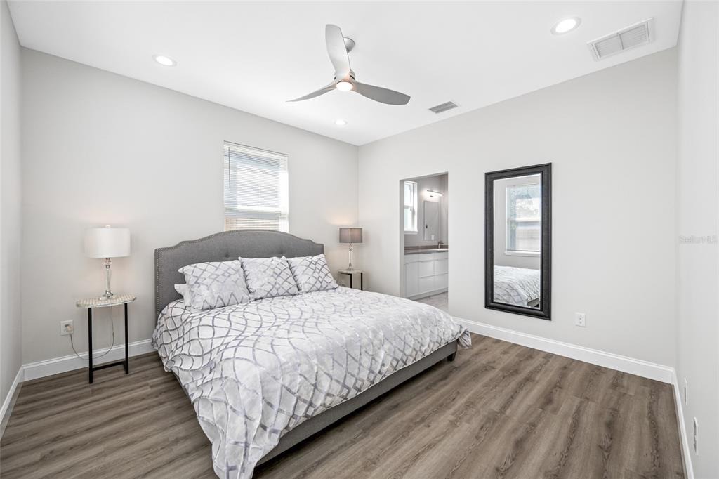 43rd Ter, Saint Petersburg, FL 33714 #1