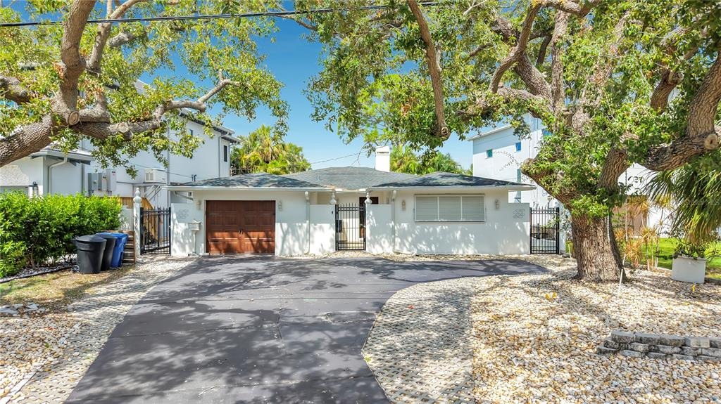 Shore Acres Blvd, Saint Petersburg, FL 33703