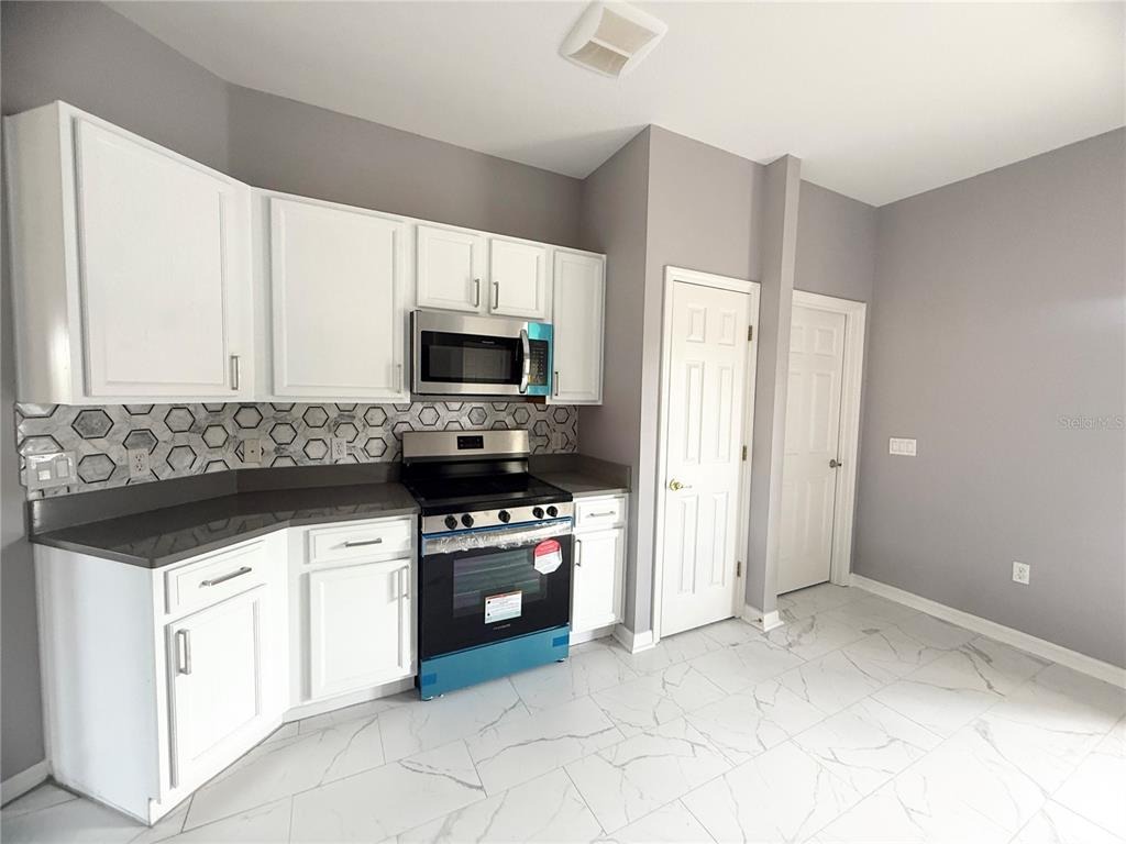 Prima Dr, Kissimmee, FL 34759 #1