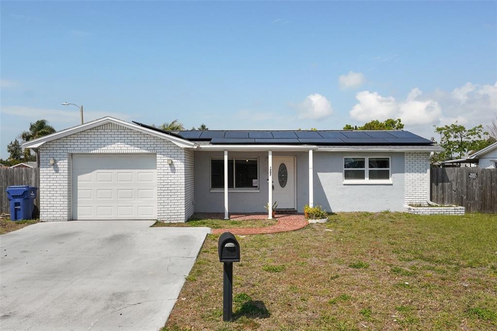 Coldwell Dr, Holiday, FL 34691