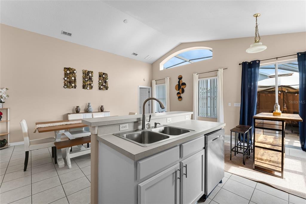 Corvina Dr, Davenport, FL 33897 #1