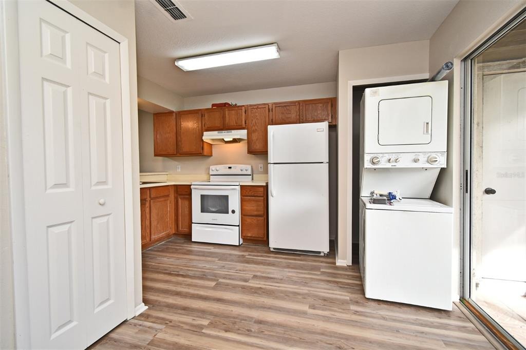 Reserve Cir, Oviedo, FL 32765 #1