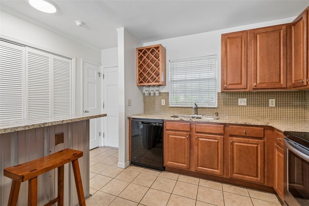 Carrollwood Ct, Tampa, FL 33618 #1