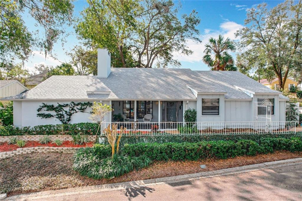 Townhill Dr, Eustis, FL 32726