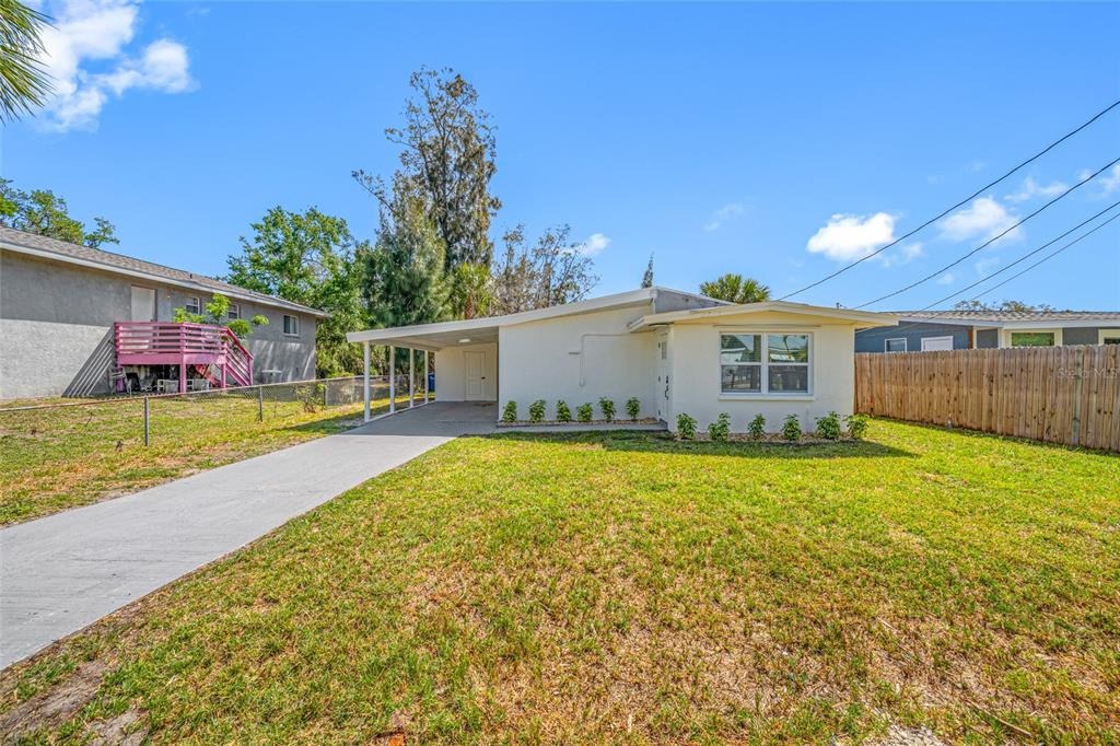 11th Ave, Palmetto, FL 34221