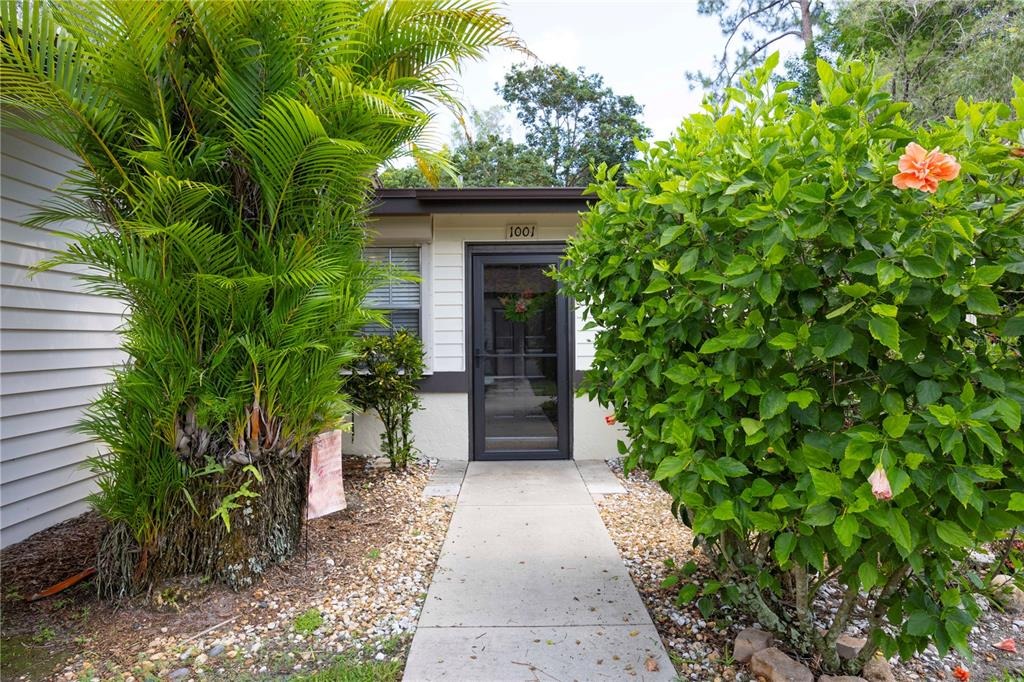 Pine Isle Ln, Naples, FL 34112