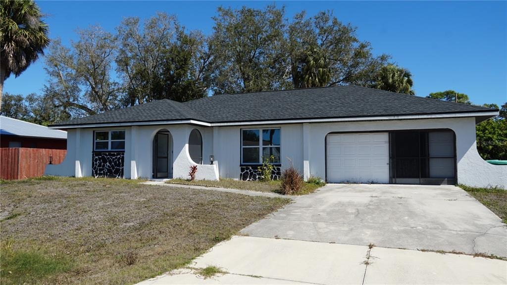 Goodman Cir, Port Charlotte, FL 33948