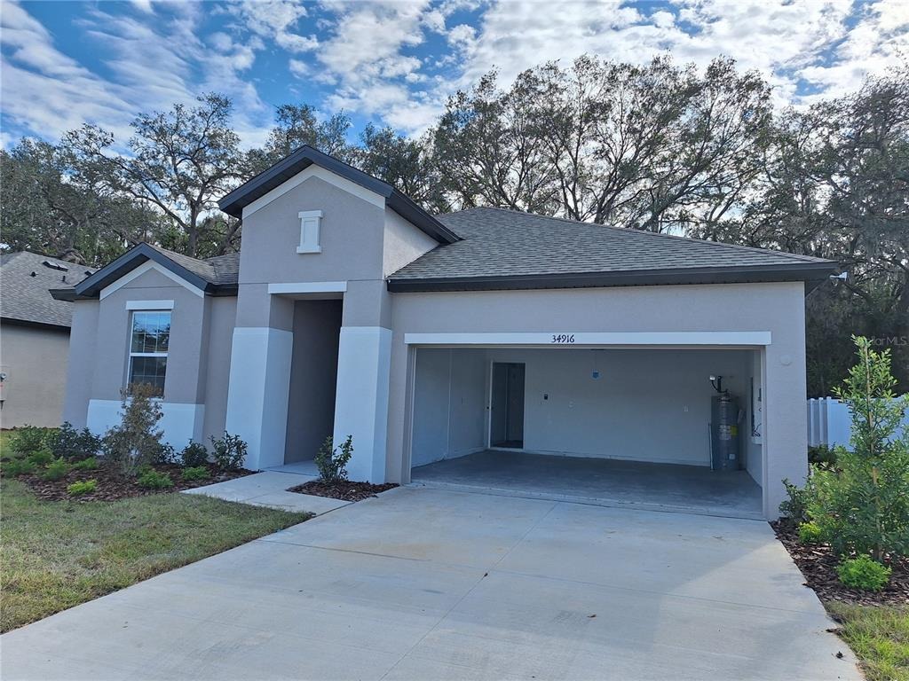 Mulrion Dr, Zephyrhills, FL 33541