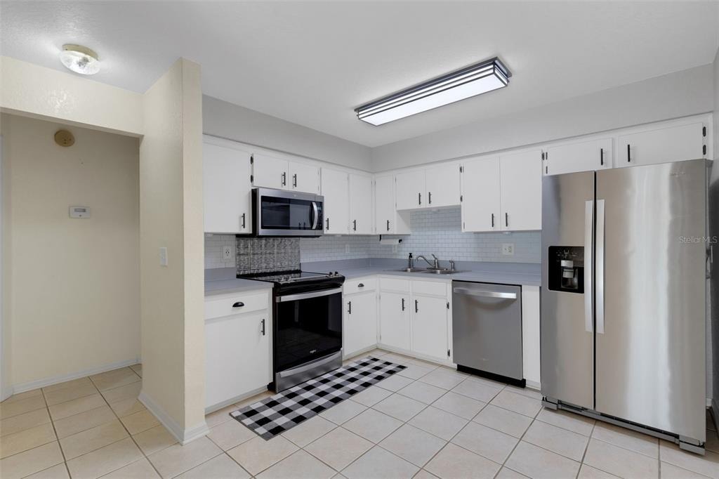Meadowood Pointe Rd, Lakeland, FL 33811 #1