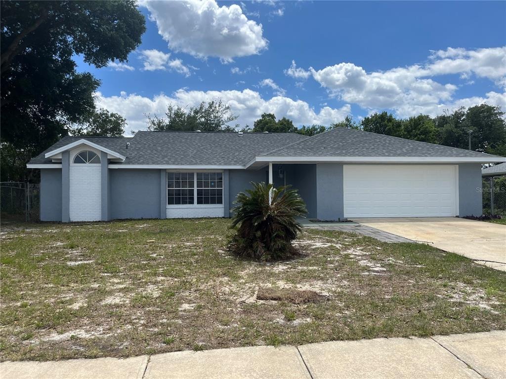 Highland Dr, Orange City, FL 32763