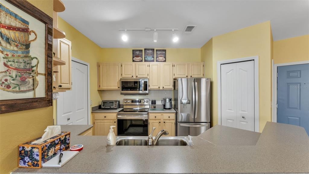Legacy Ct, Kissimmee, FL 34747 #1