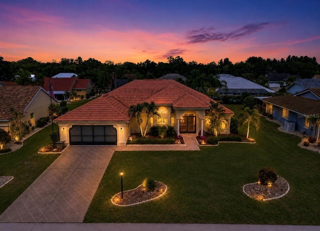 New Bedford Dr, Sun City Center, FL 33573