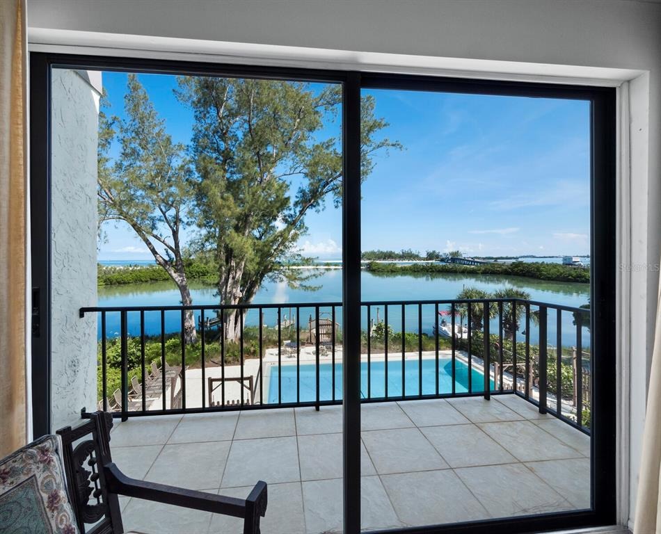 Shore Rd, Longboat Key, FL 34228