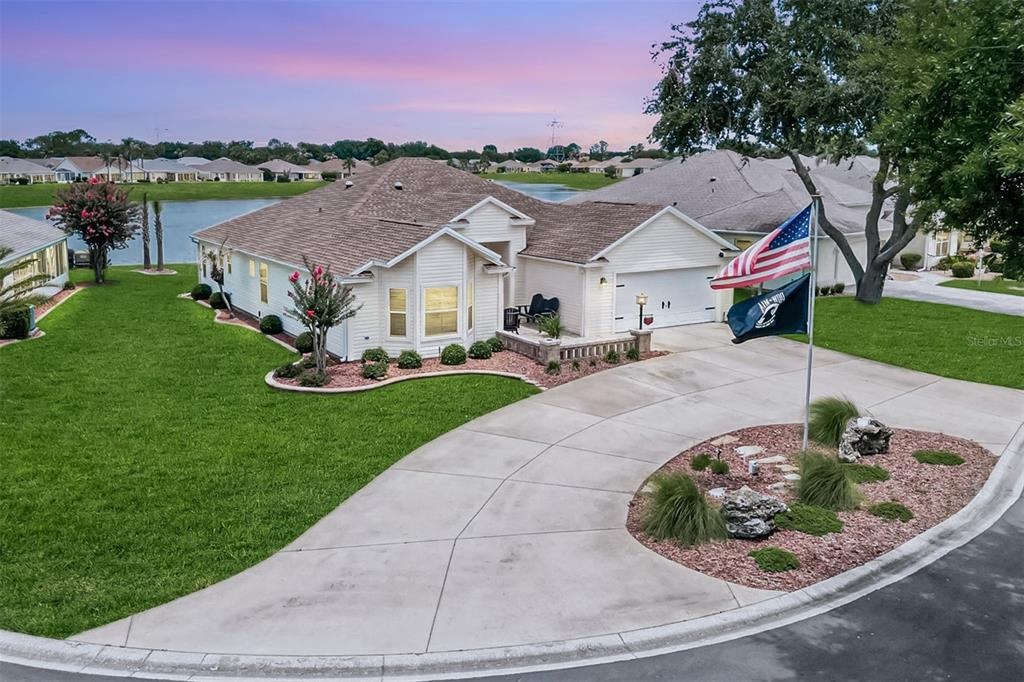 Palo Alto Ave, Lady Lake, FL 32159