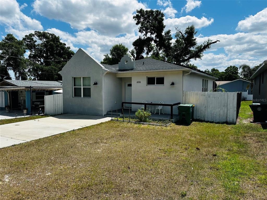 Voorhis Ave, Deland, FL 32720