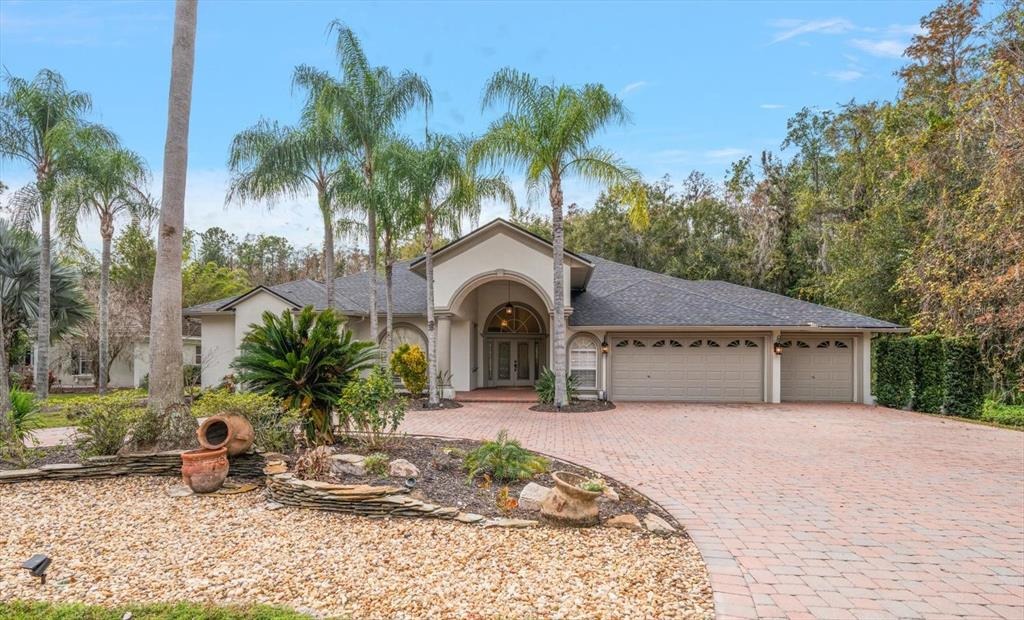 Foxhunt Dr, Wesley Chapel, FL 33543