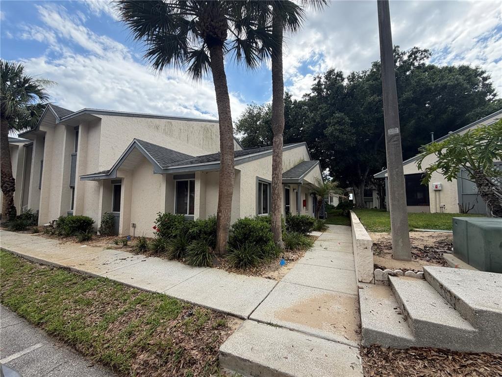 Isle Royale Ct, Winter Haven, FL 33880