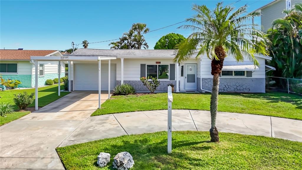 Leslie Dr, Hudson, FL 34667