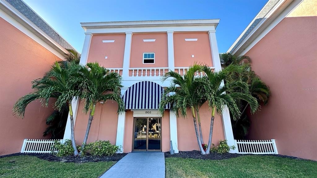 68th St, Saint Petersburg, FL 33710