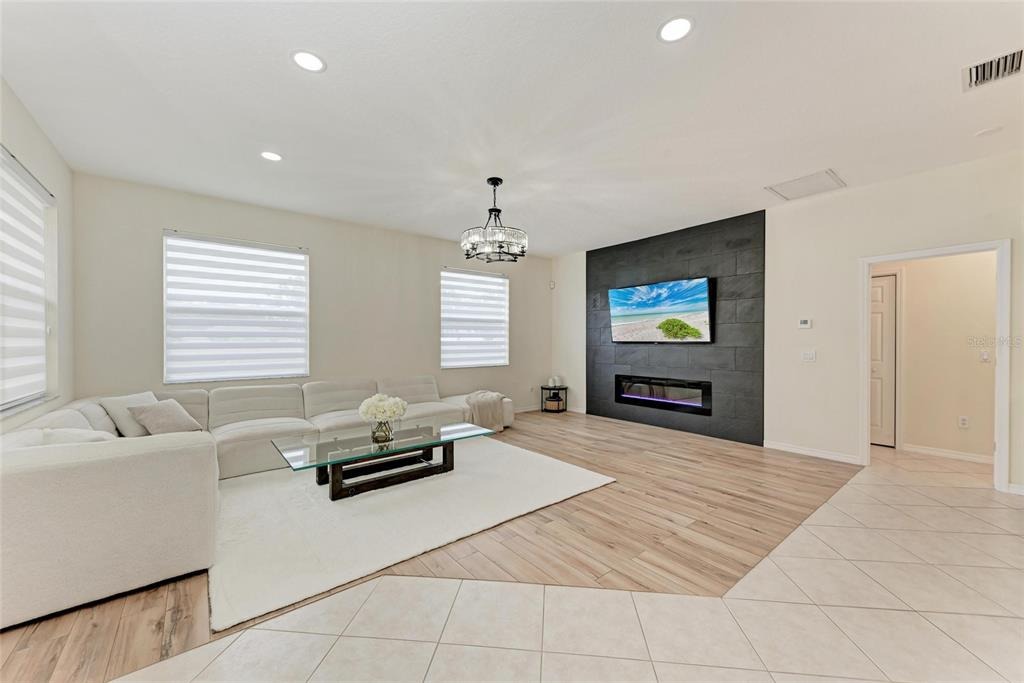 38th Ct, Sarasota, FL 34243 #1