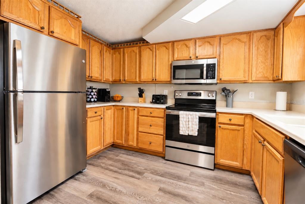 Ivanhoe Dr, Port Richey, FL 34668 #1