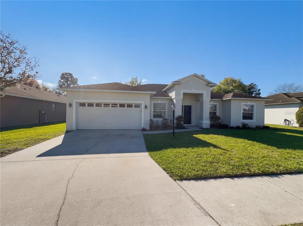 Hickory Leaf Pl, Lakeland, FL 33813