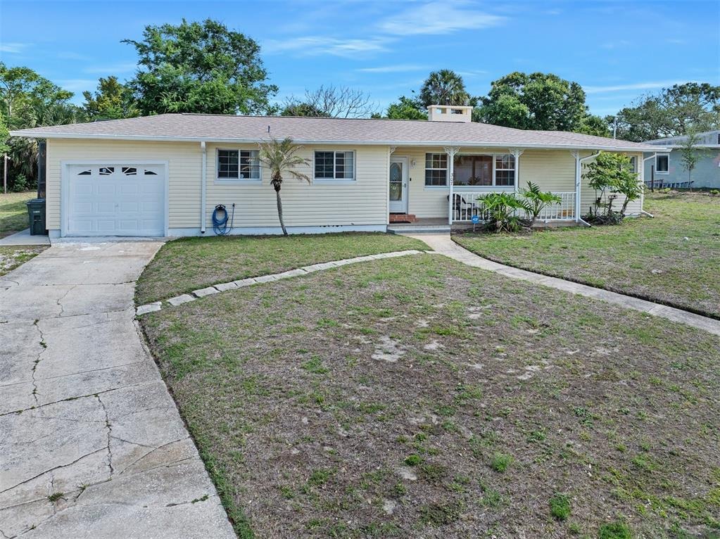 Manhattan Ave, Daytona Beach, FL 32118