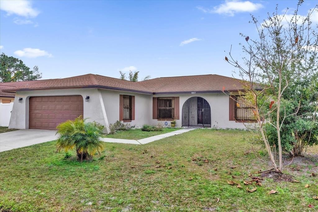 Heraldo Ct, Kissimmee, FL 34758 #1