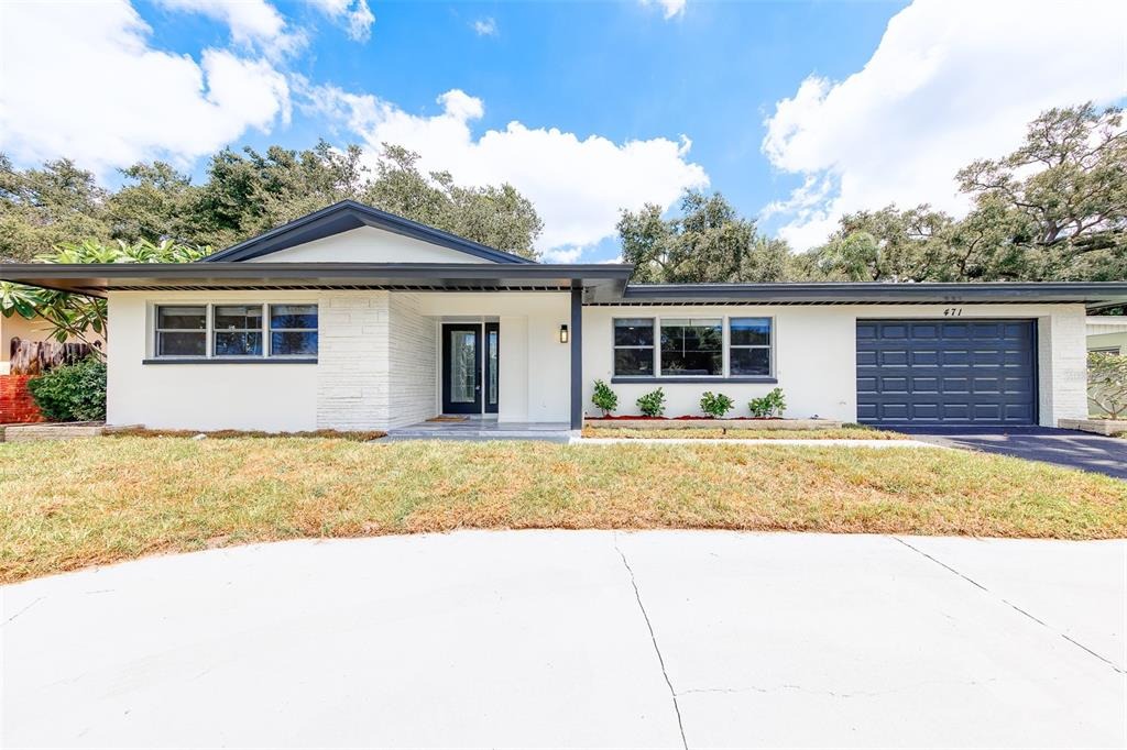 Sierra Cir, Largo, FL 33770