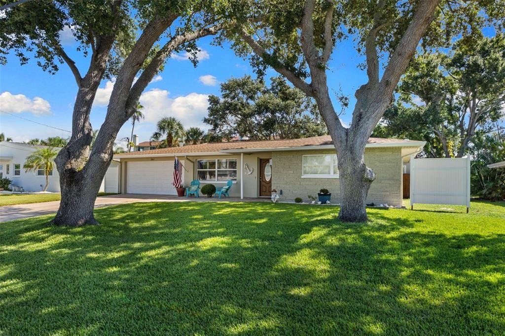 Carolyn Dr, Dunedin, FL 34698