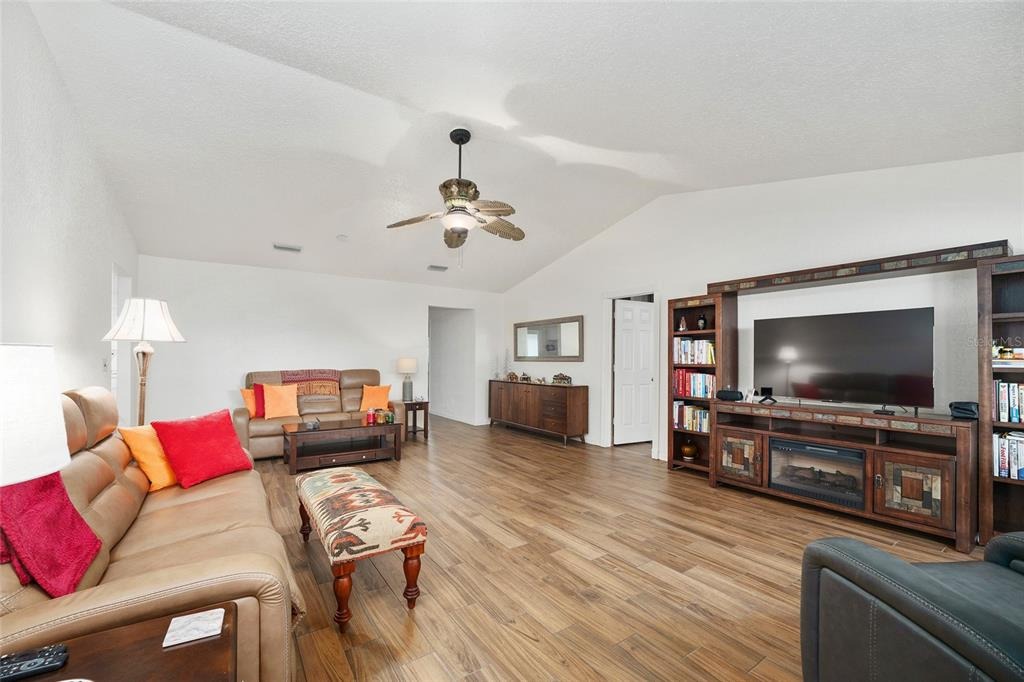 90th St, Ocala, FL 34481 #1