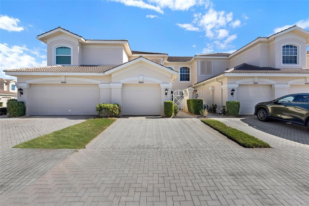 Cinnamon Dr, Sarasota, FL 34238