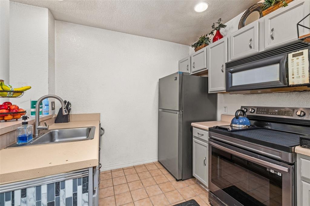 Lodi Cir, Kissimmee, FL 34746 #1