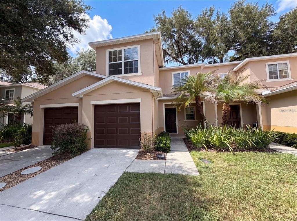 Royal Tuscan Ln, Valrico, FL 33594